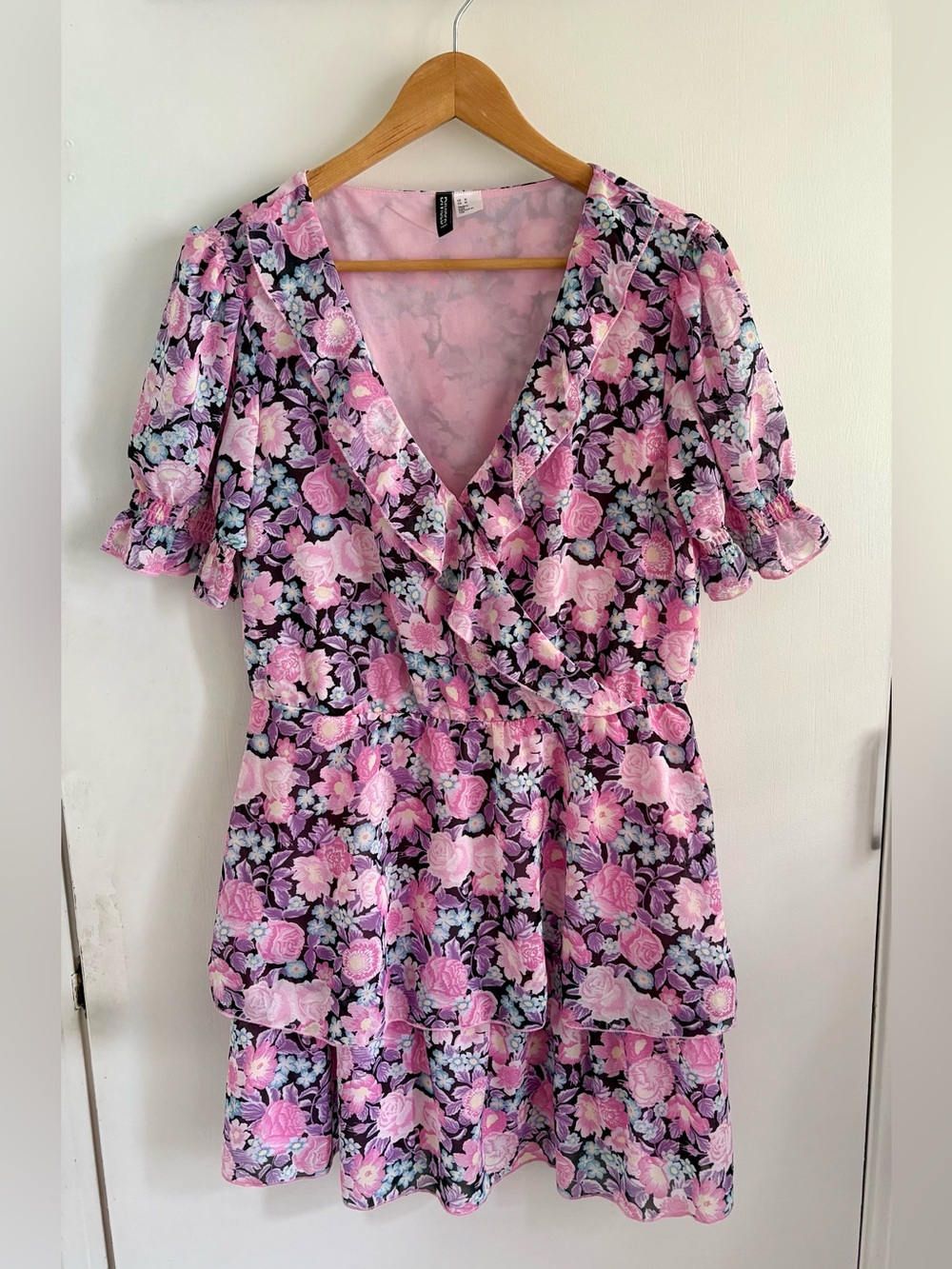 Floral Pink Wrap style Tiered Short Dress - H&M